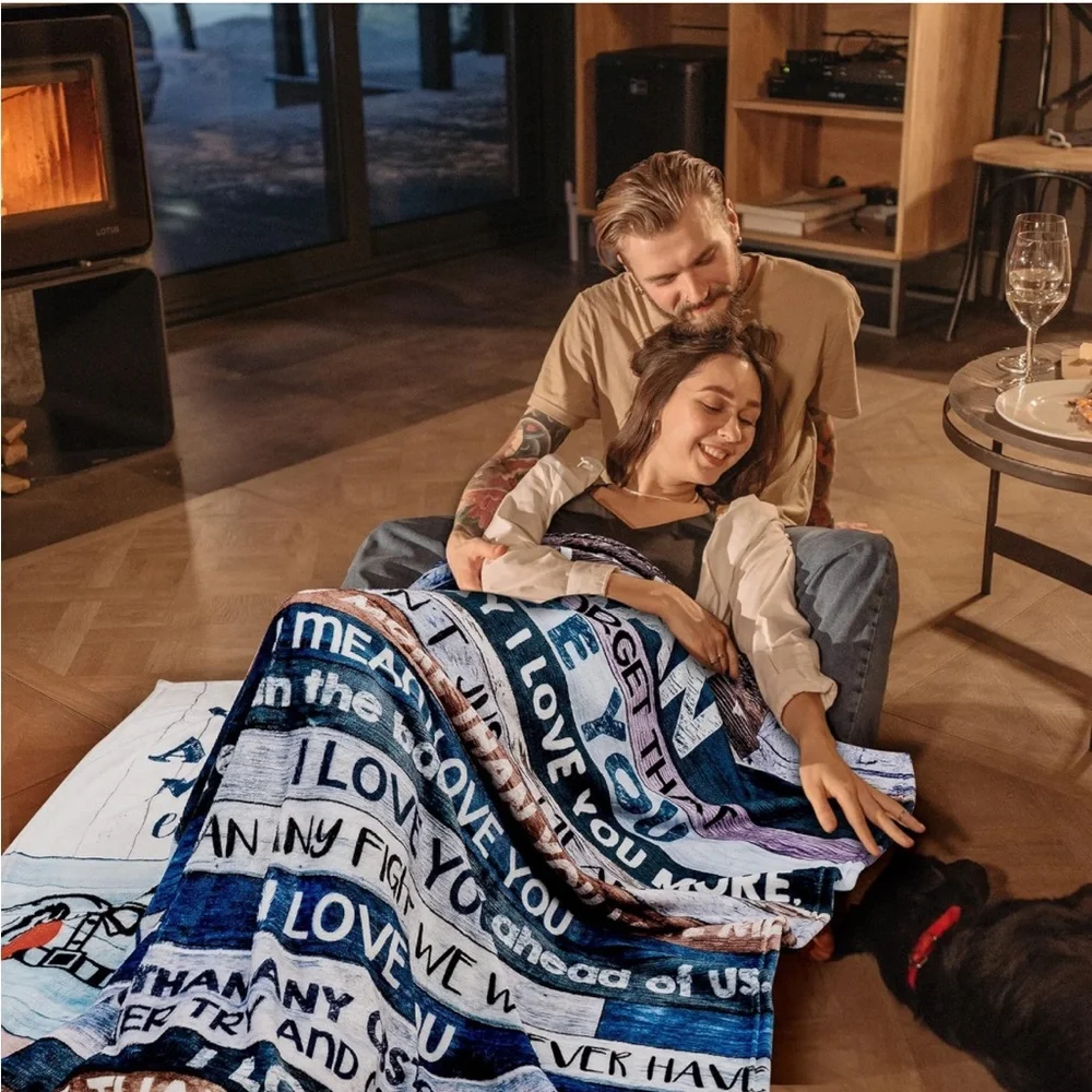 ❤️ Valentines Day Throw Blanket (50